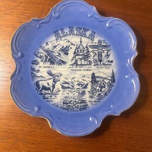 Vintage Alaska Souvenir Plate IAAC Japan • Blue Scenic Wall Decor